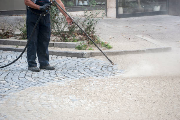 Best Gas Station Cleaning  in Santa Paula, CA